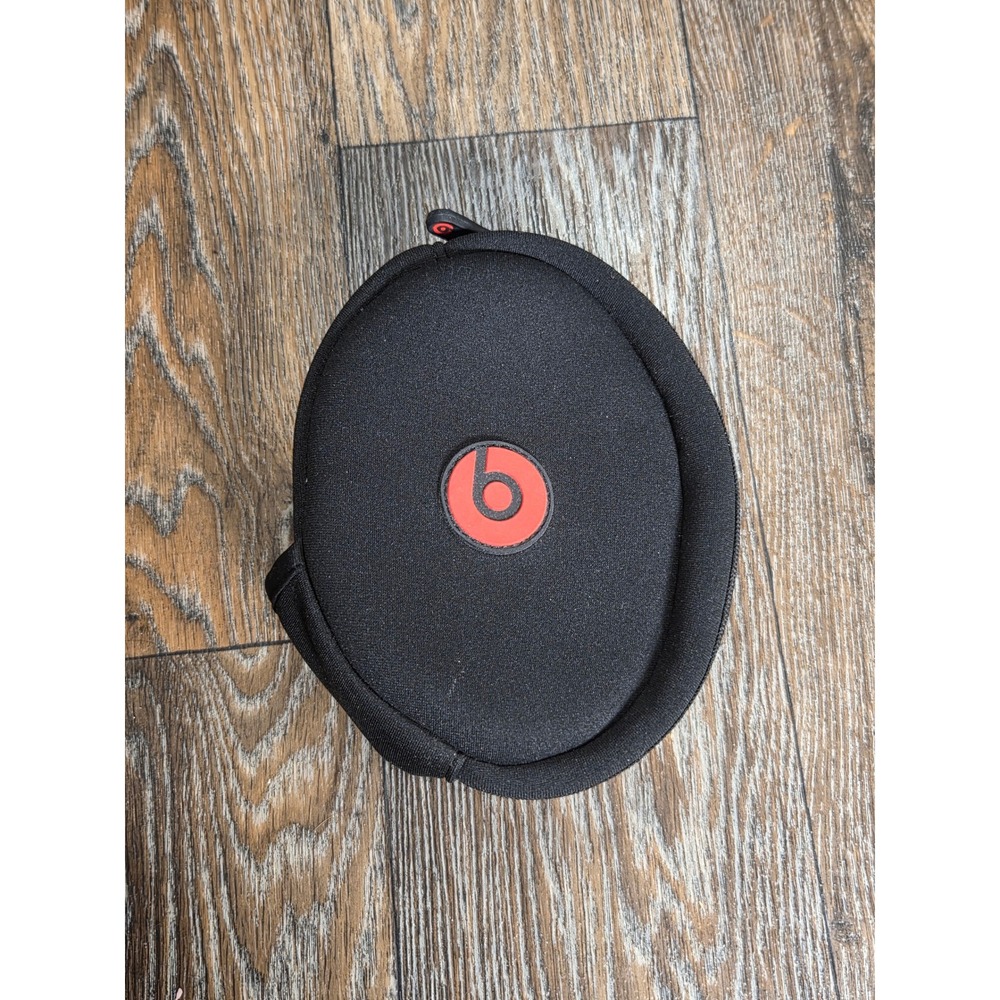 Beats by Dre Headphone Carrying Case Black Red Zipper Pouch Hard Shell Storage